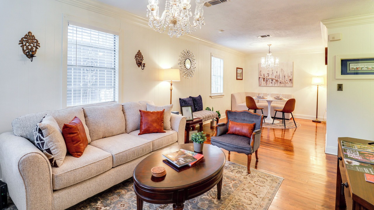 Photo of Livingroom in Jackson
