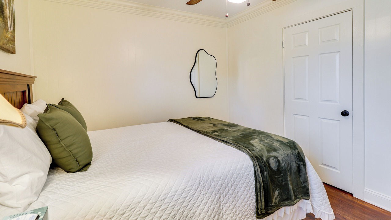 Photo of Bedroom in Jackson