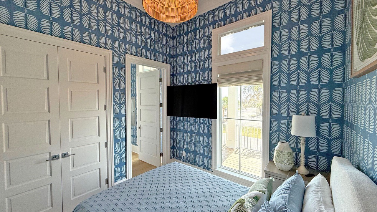 Photo of Bedroom in Pensacola Beach