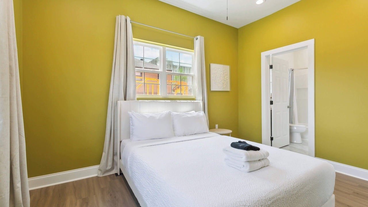 Photo of Bedroom in Main Street Historic District