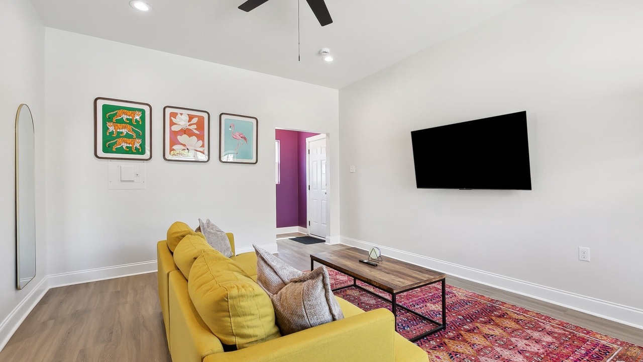 Photo of Livingroom in Main Street Historic District