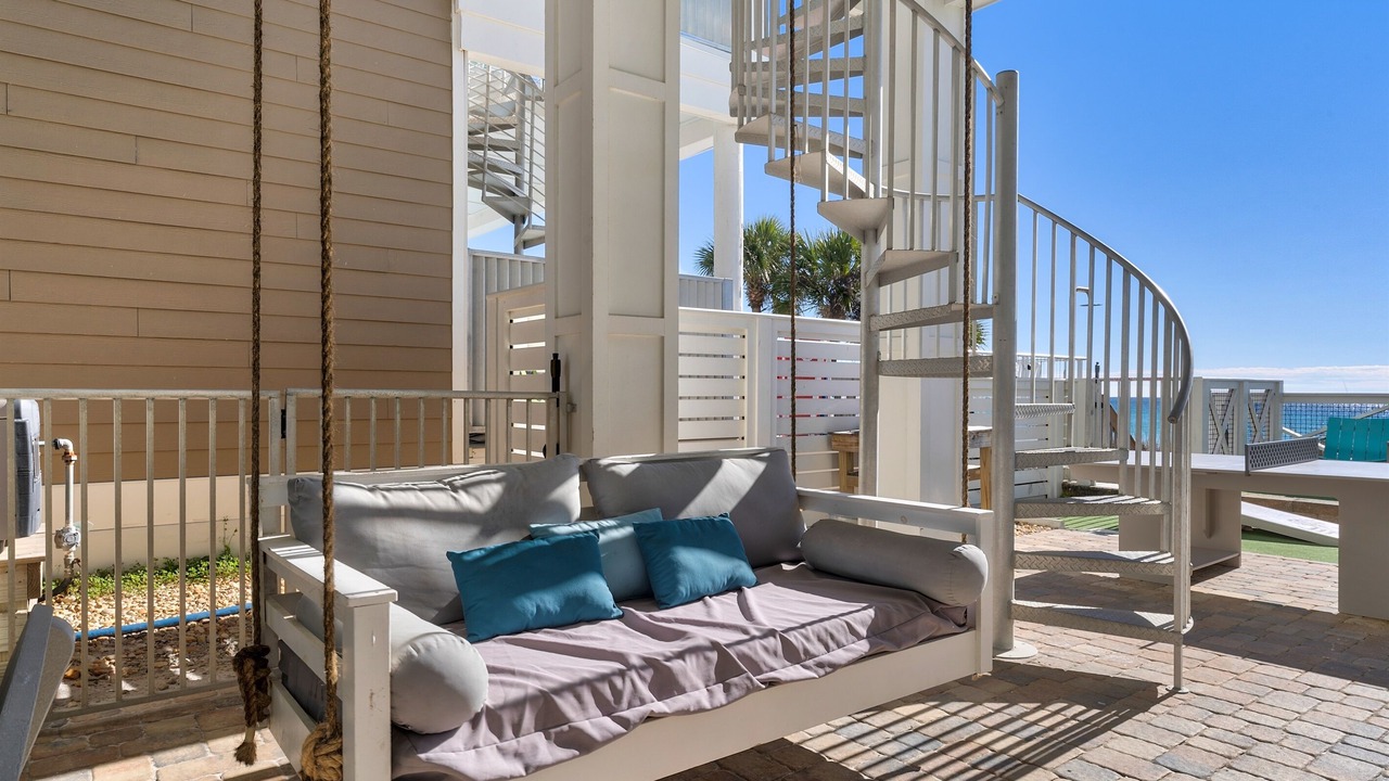 Photo of Patio Balcony in Panama City Beach