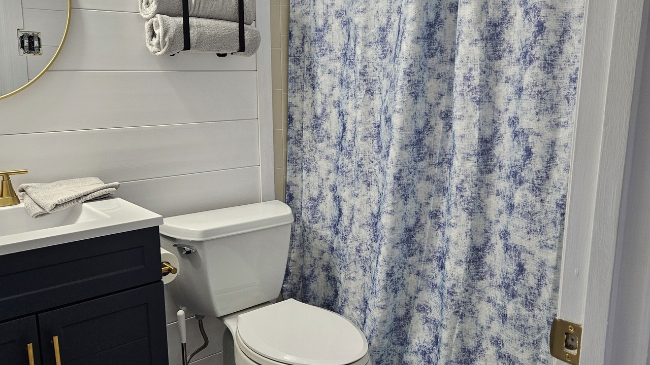 Photo of Bathroom in Oceanside Estates