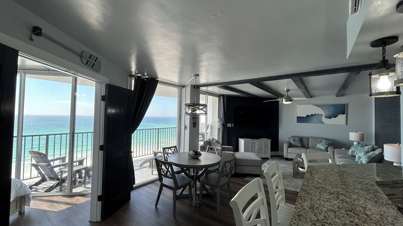 Photo of Livingroom in El Centro Beach