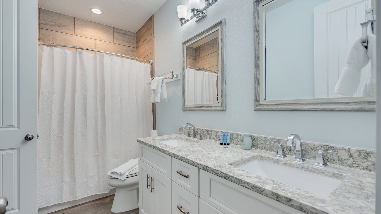 Photo of Bathroom in Miramar Beach