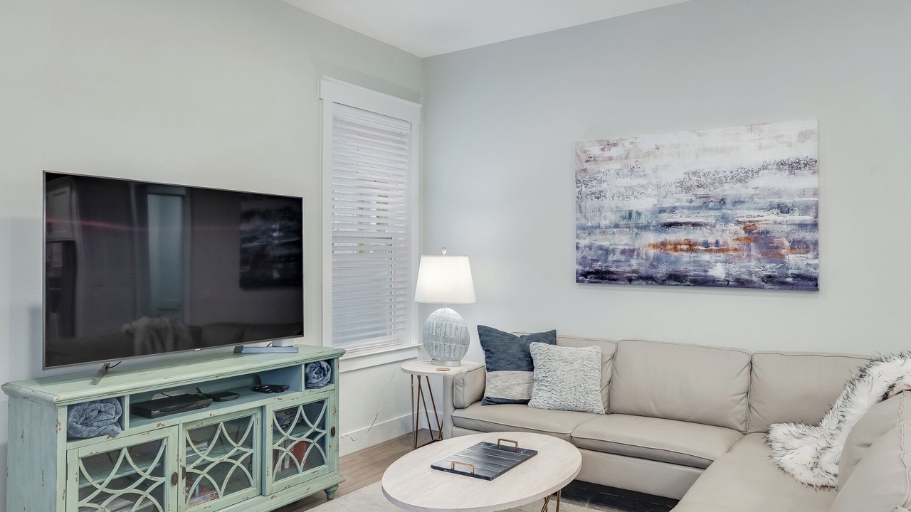 Photo of Livingroom in Miramar Beach