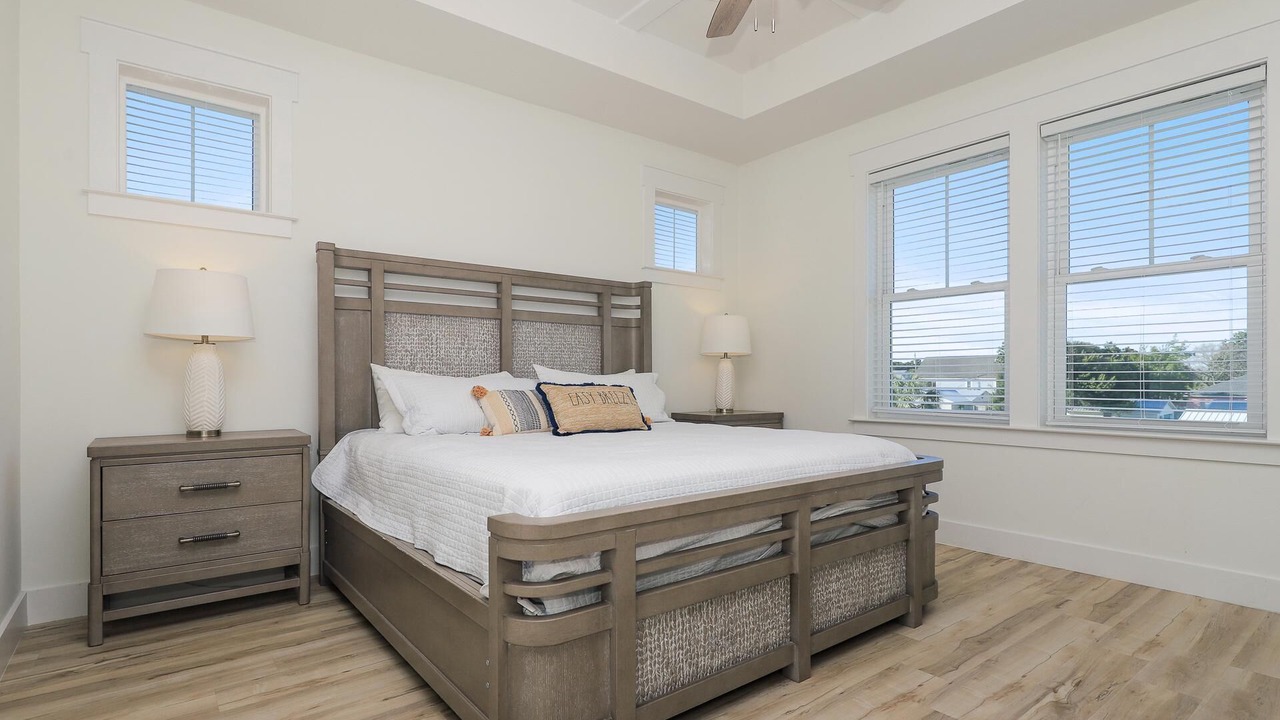 Photo of Bedroom in Hollywood Beach