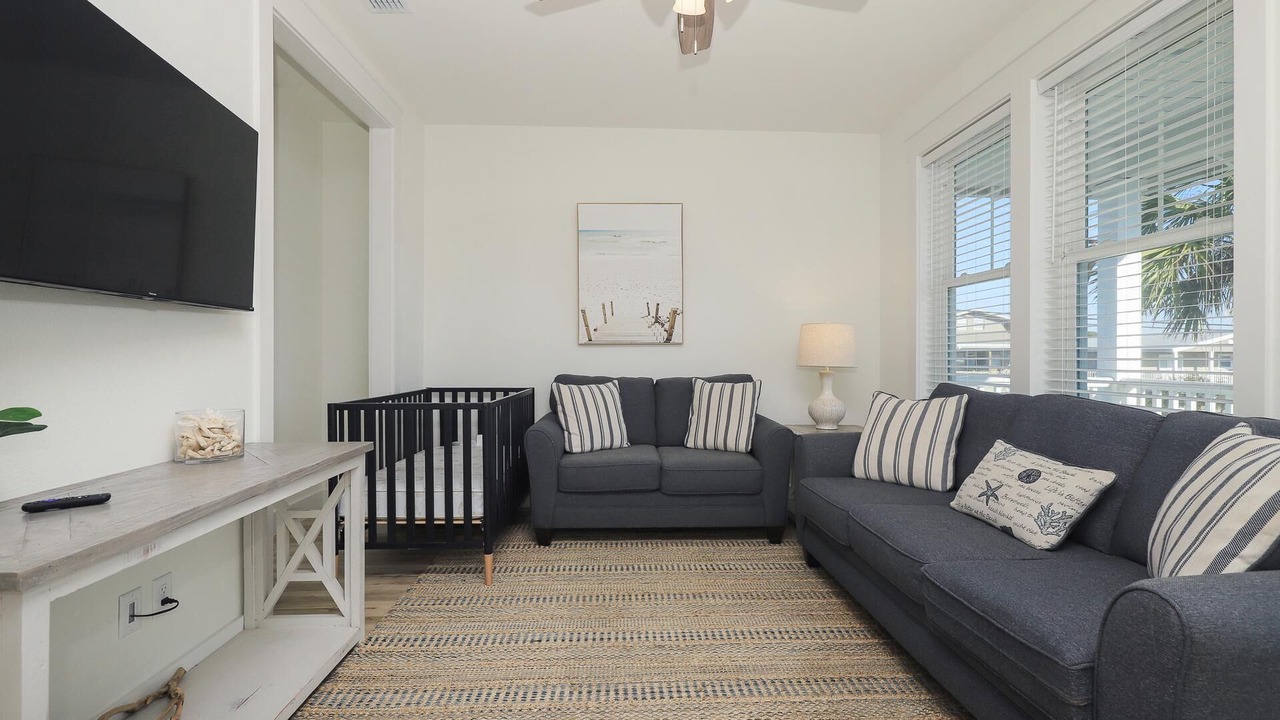 Photo of Livingroom in Hollywood Beach