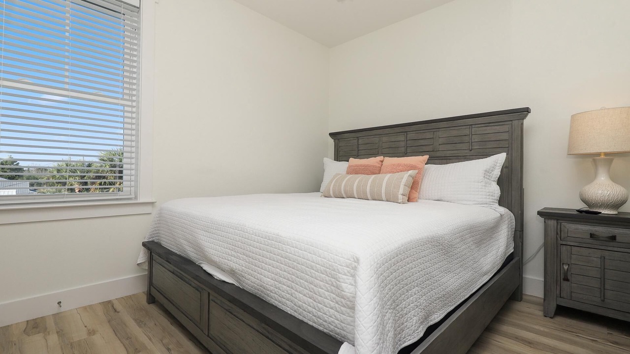Photo of Bedroom in Hollywood Beach