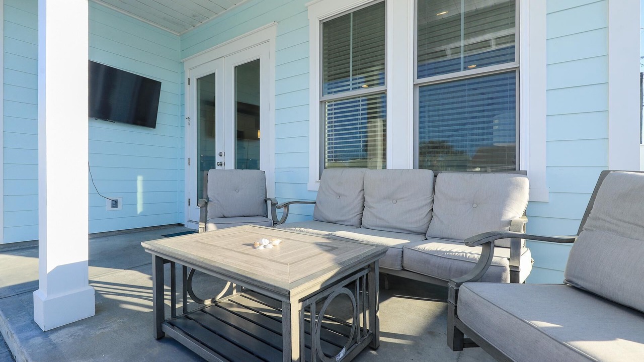 Photo of Patio Balcony in Hollywood Beach