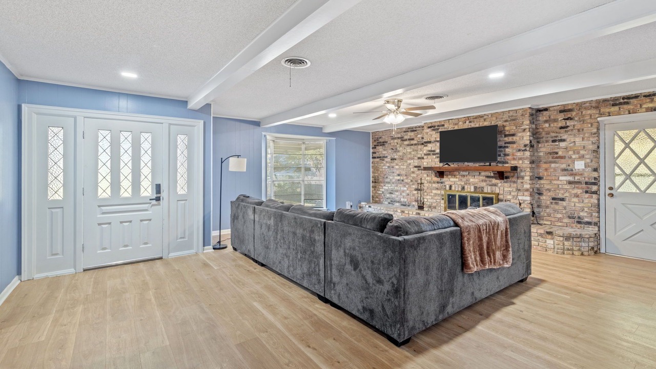Photo of Livingroom in Lake Charles