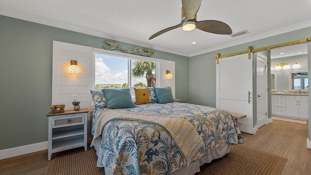 Photo of Bedroom in Boca Grande