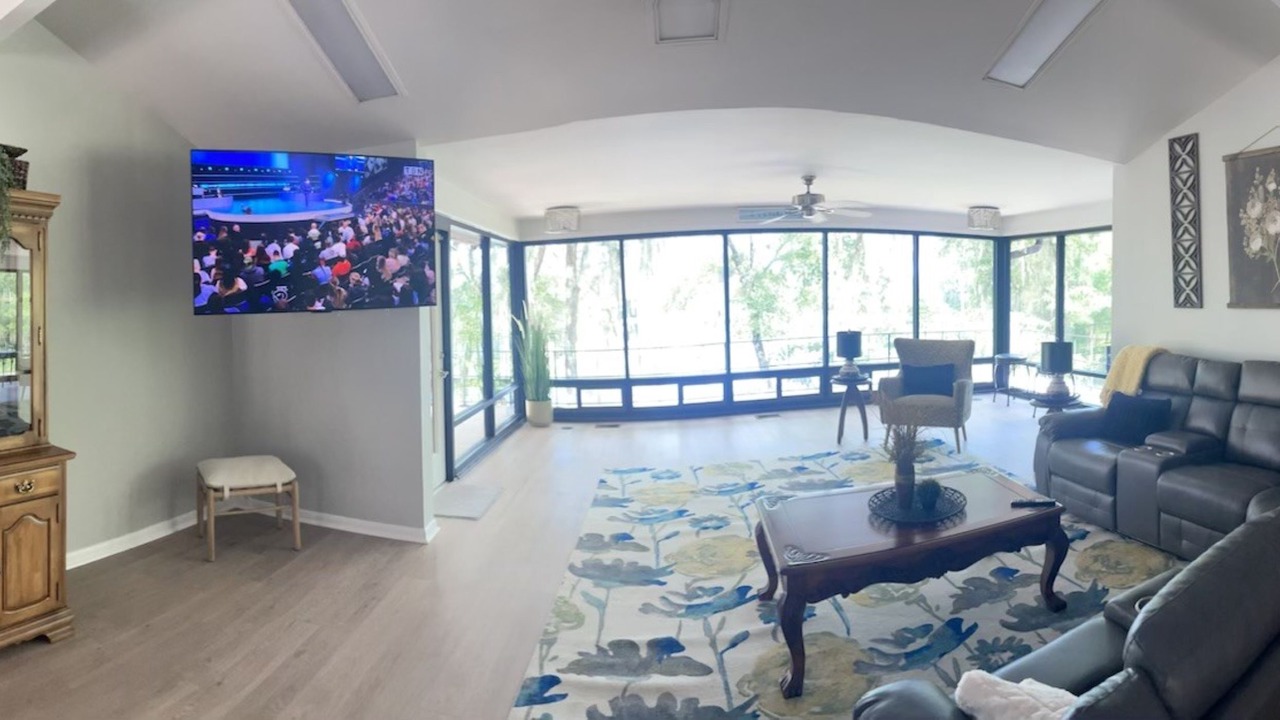 Photo of Livingroom in Chipley
