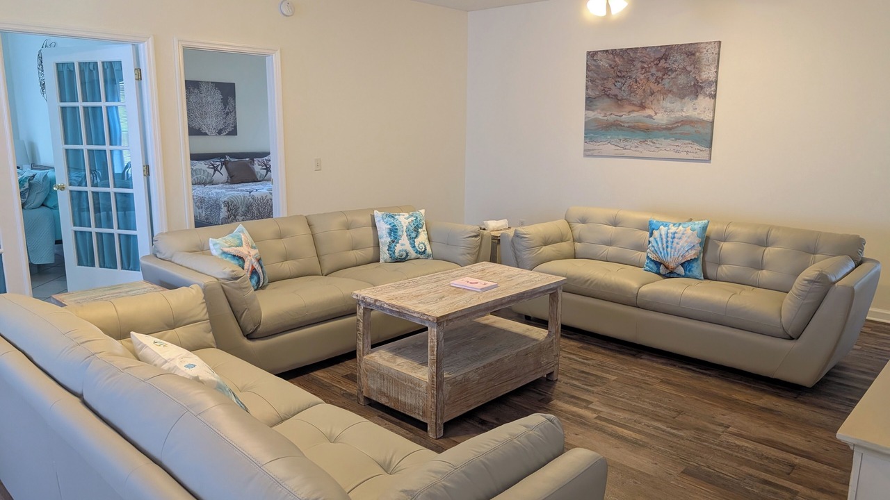 Photo of Livingroom in Kiska Beach
