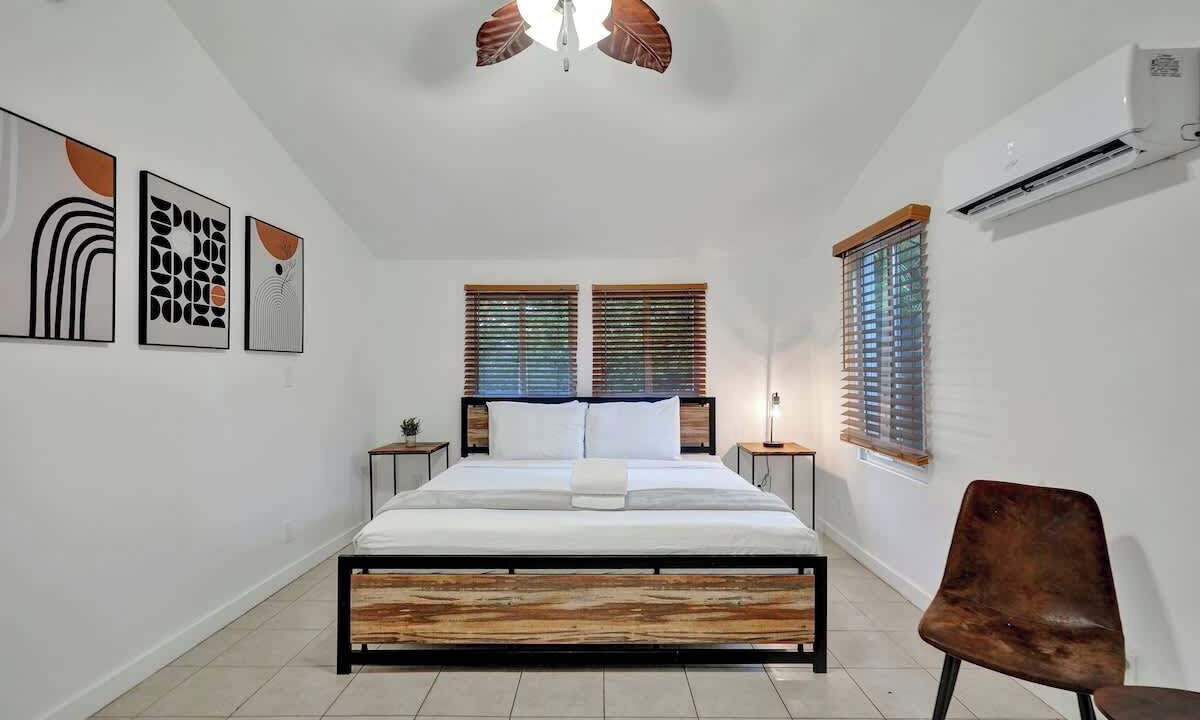 Photo of Bedroom in Sailboat Bend