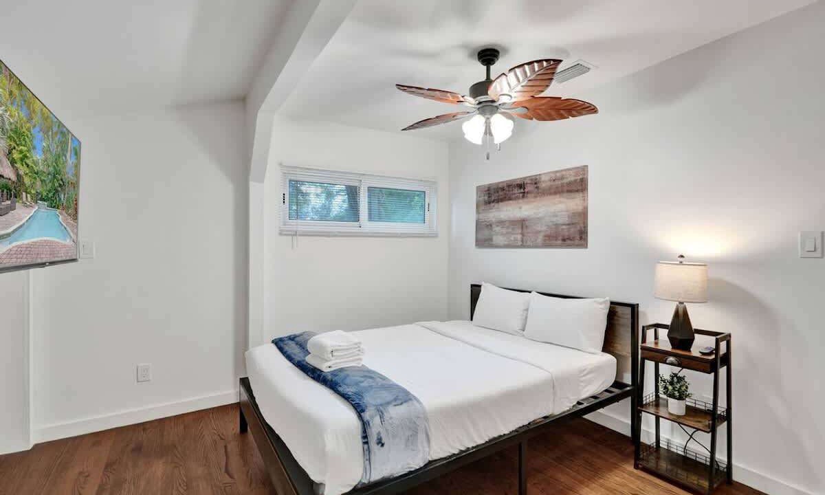 Photo of Bedroom in Sailboat Bend