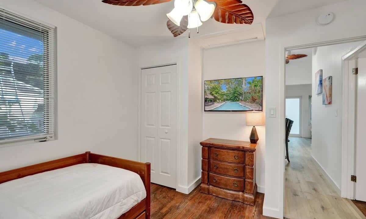 Photo of Bedroom in Sailboat Bend