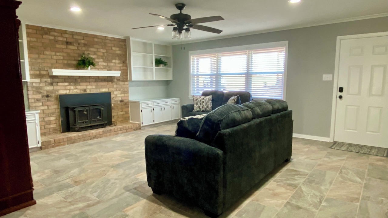 Photo of Livingroom in Carthage