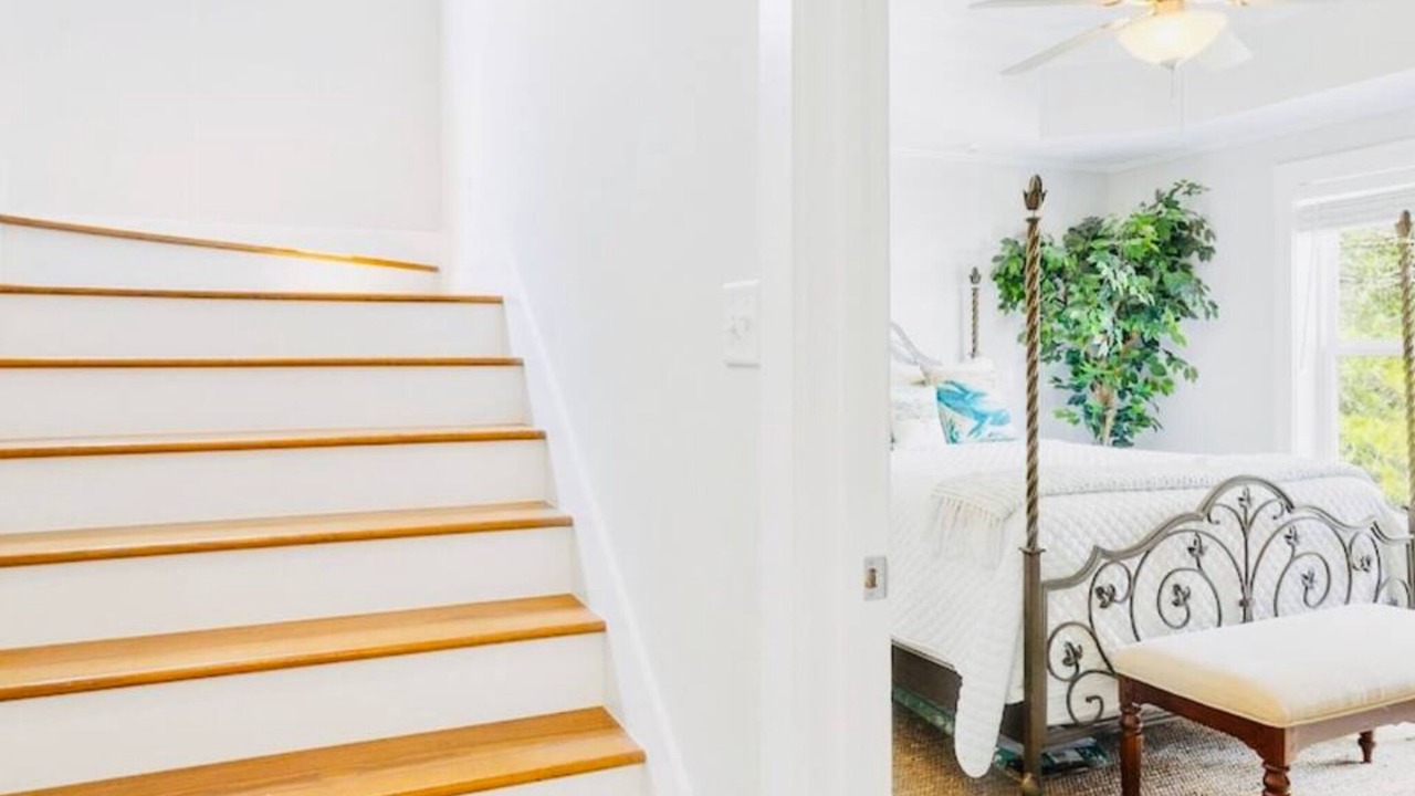 Photo of Bedroom in Hollywood Beach