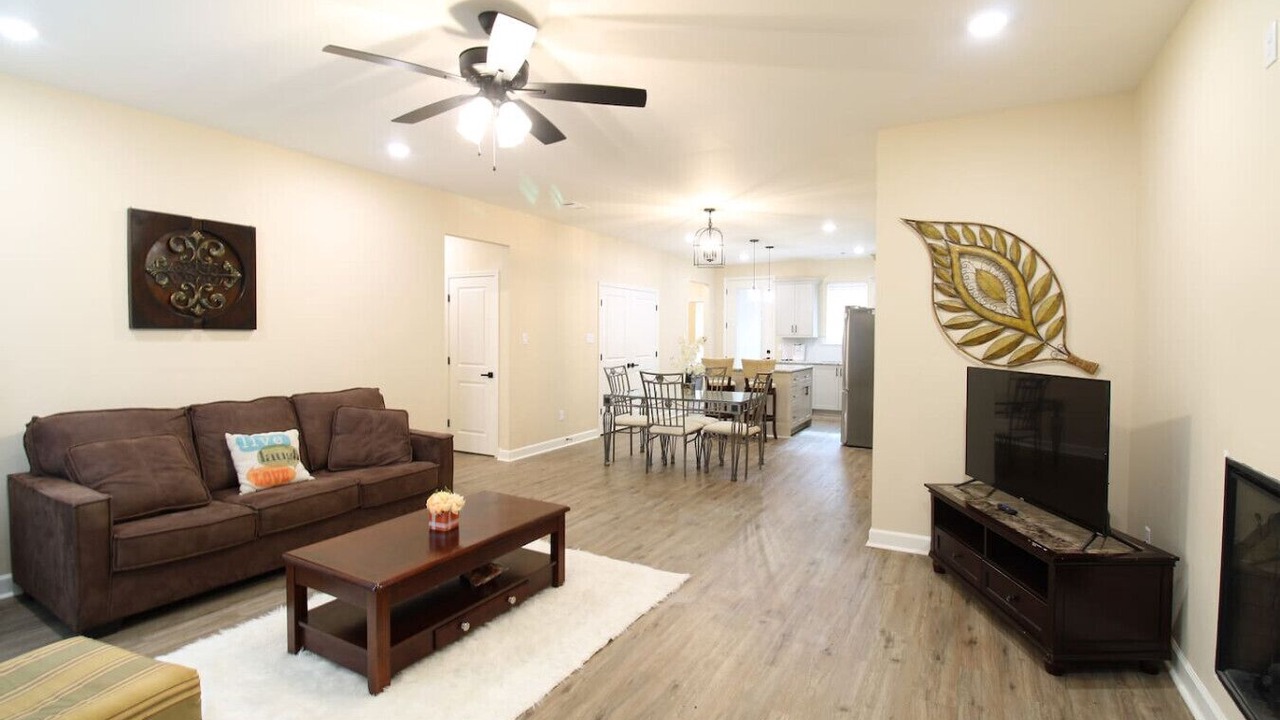 Photo of Livingroom in Benton