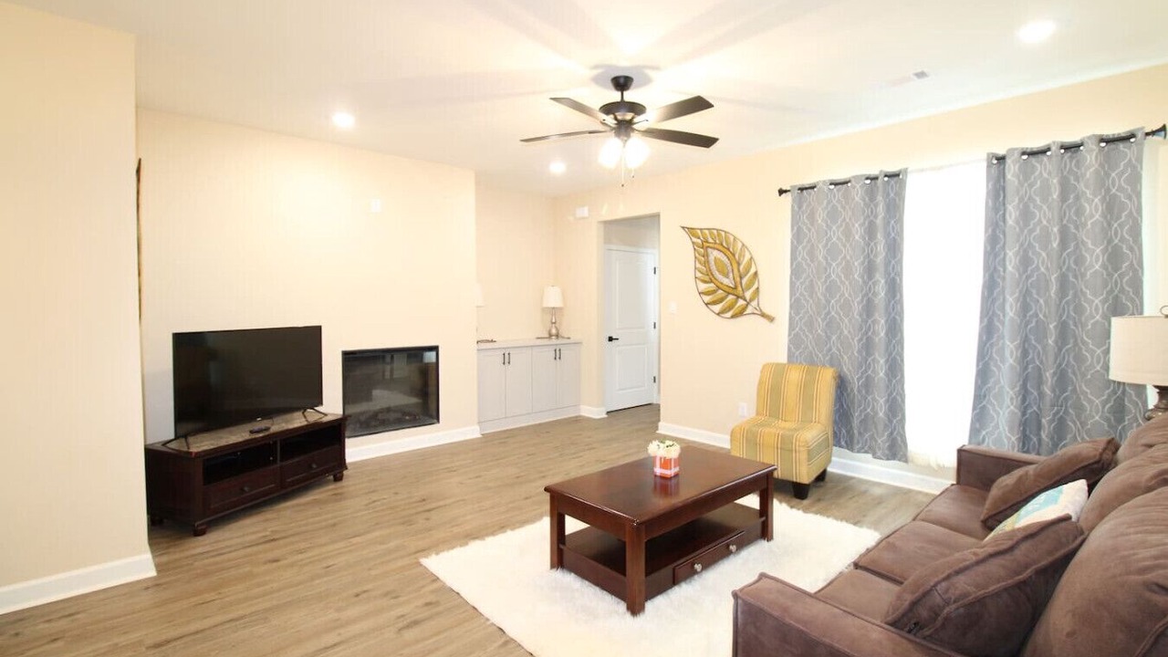 Photo of Livingroom in Benton