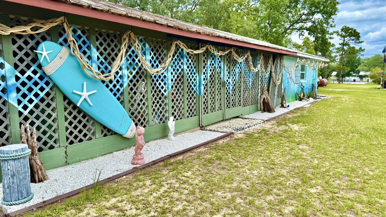 Photo of Others in Homosassa
