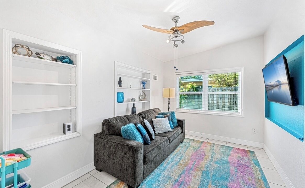 Photo of Livingroom in Cocoa Beach