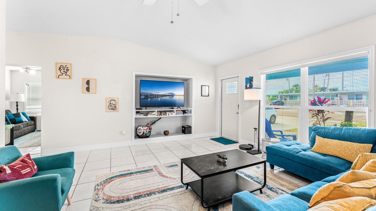 Photo of Livingroom in Cocoa Beach