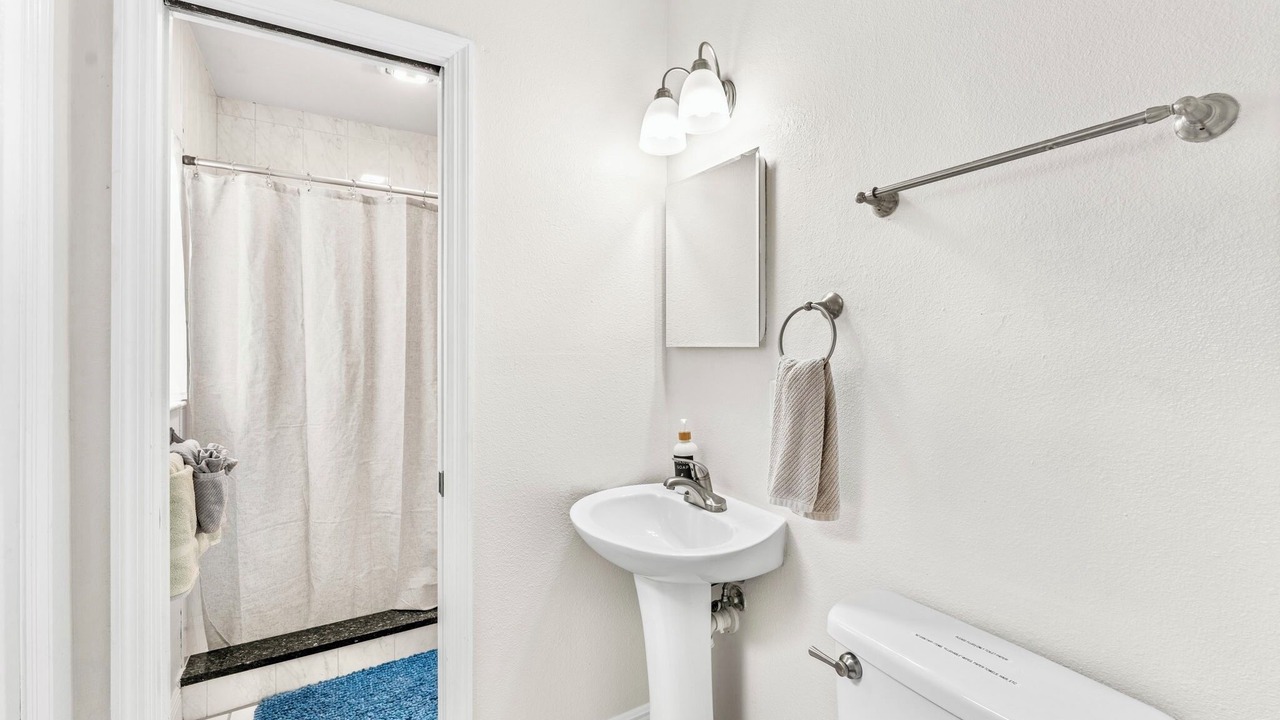 Photo of Bathroom in Cocoa Beach