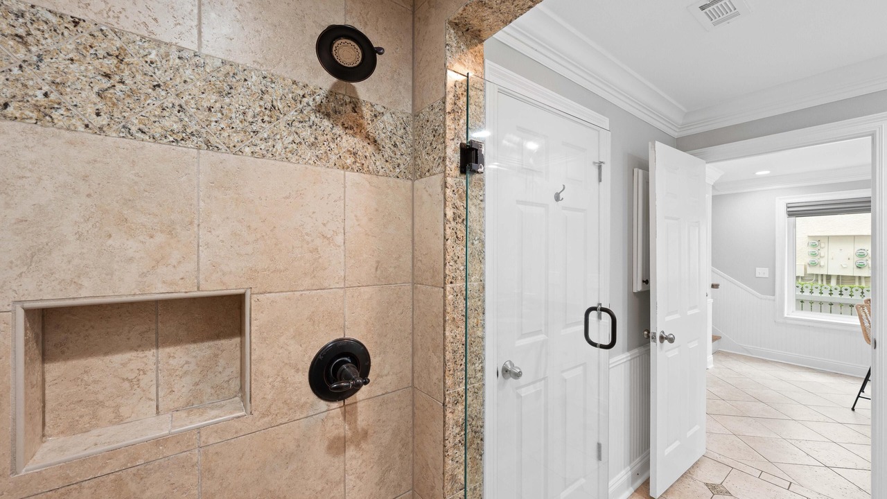 Photo of Bathroom in Seawalk Circle