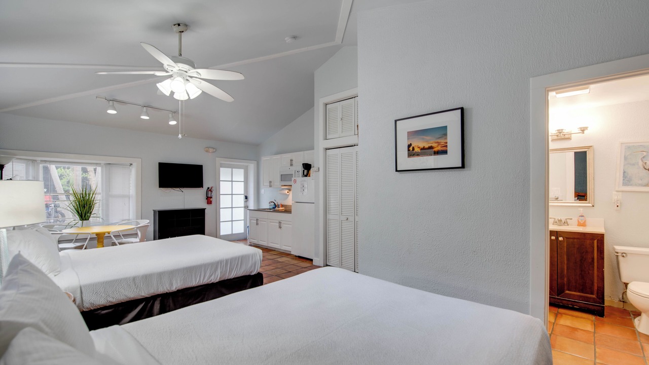 Photo of Bedroom in Uptown - Upper Duval