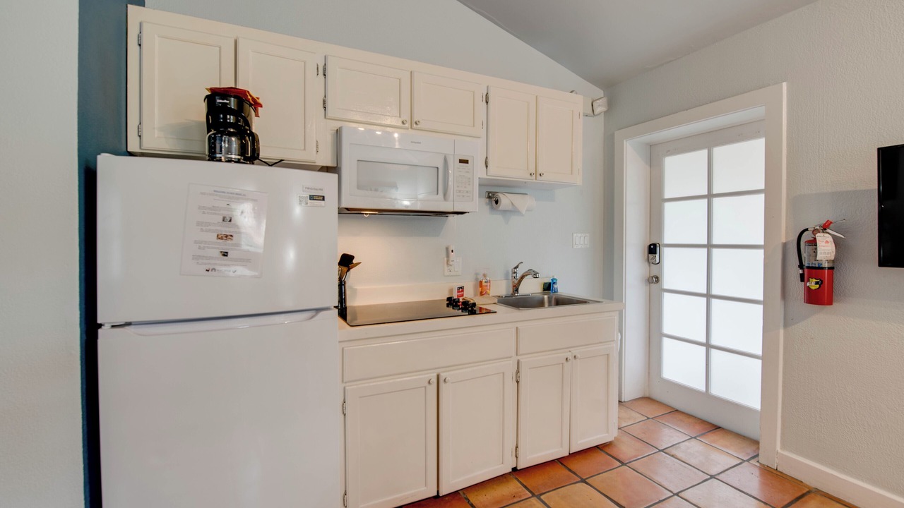 Photo of Kitchen in Uptown - Upper Duval