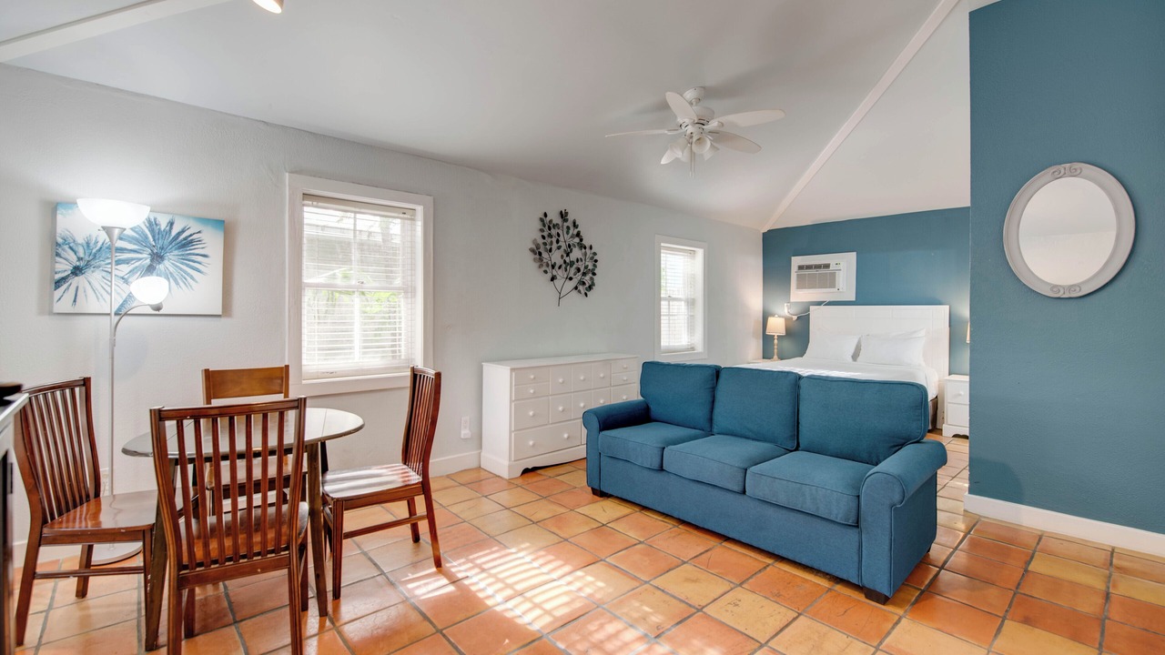 Photo of Bedroom in Uptown - Upper Duval