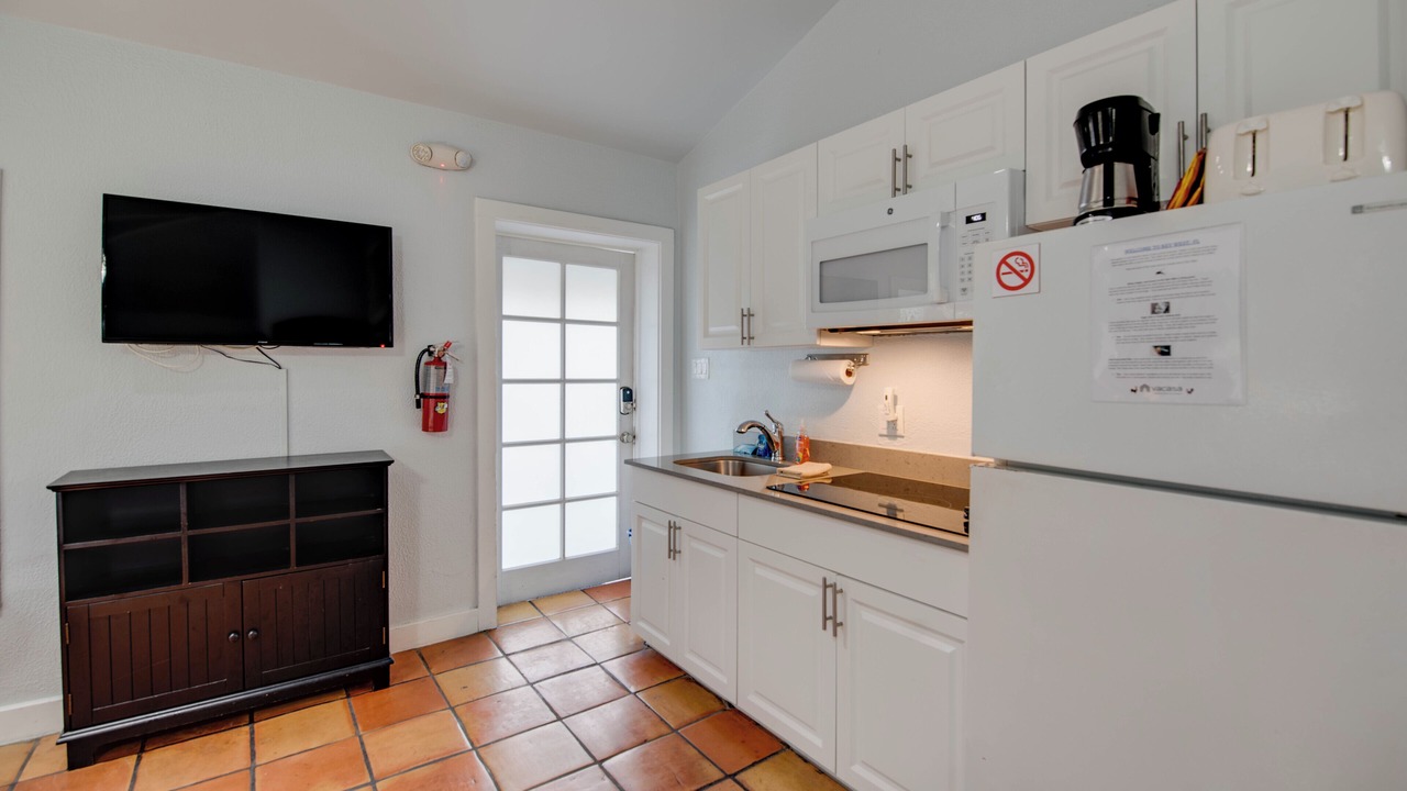 Photo of Kitchen in Uptown - Upper Duval