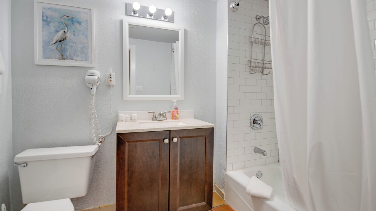 Photo of Bathroom in Uptown - Upper Duval