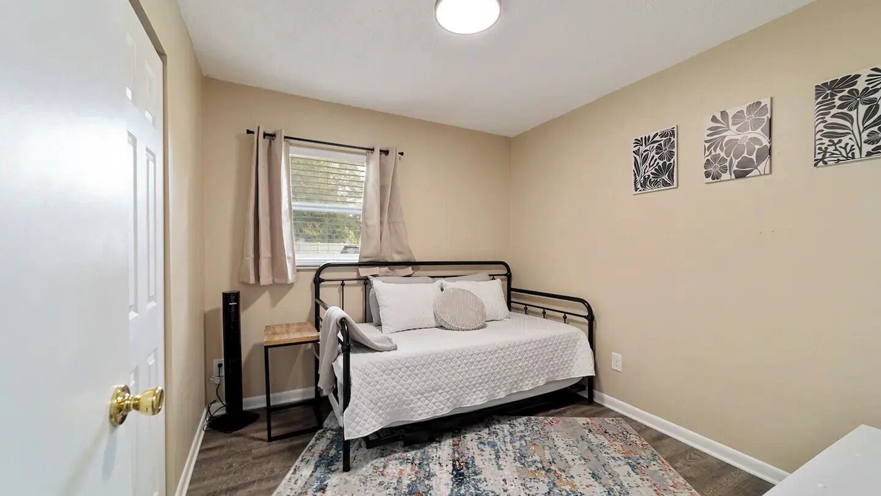 Photo of Bedroom in Fort King District