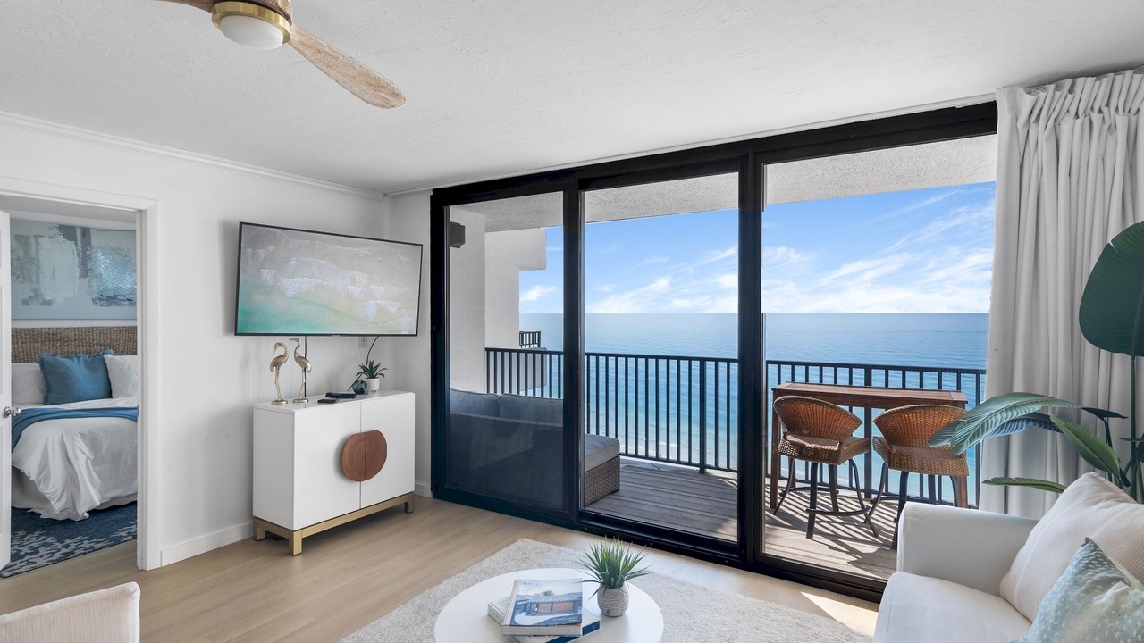 Photo of Livingroom in Beach District