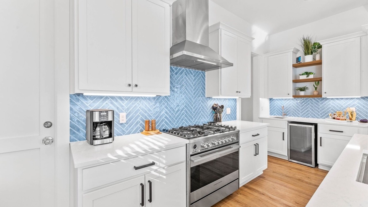 Photo of Kitchen in Village of Sugar Beach