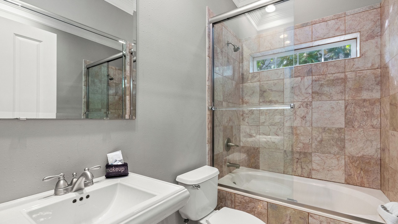 Photo of Bathroom in Village of Sugar Beach