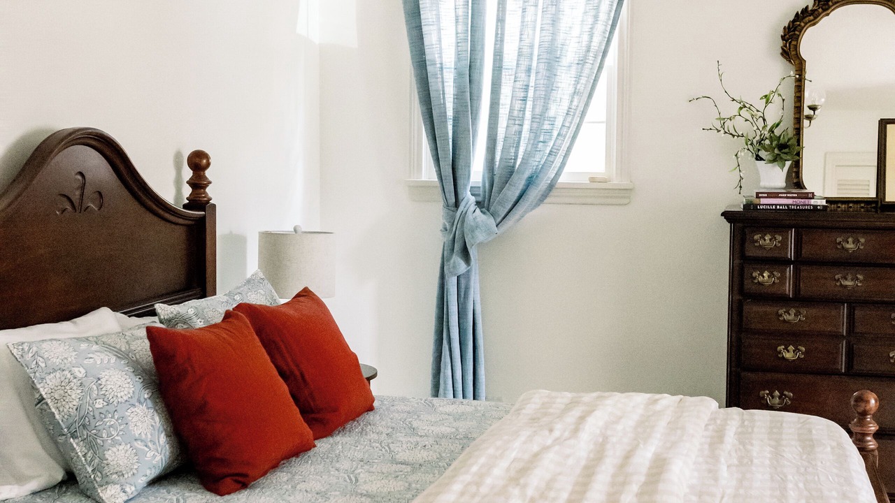 Photo of Bedroom in Fairbanks