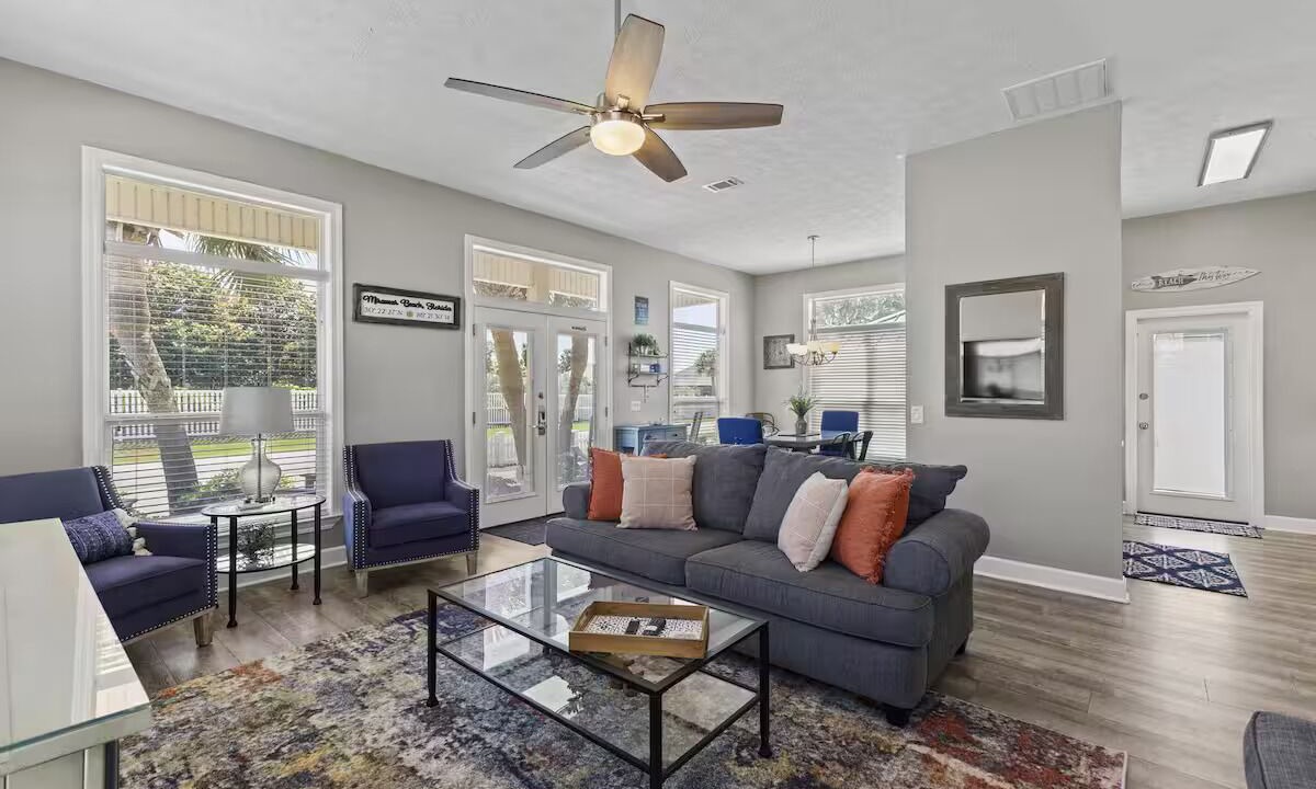 Photo of Bedroom in Miramar Beach