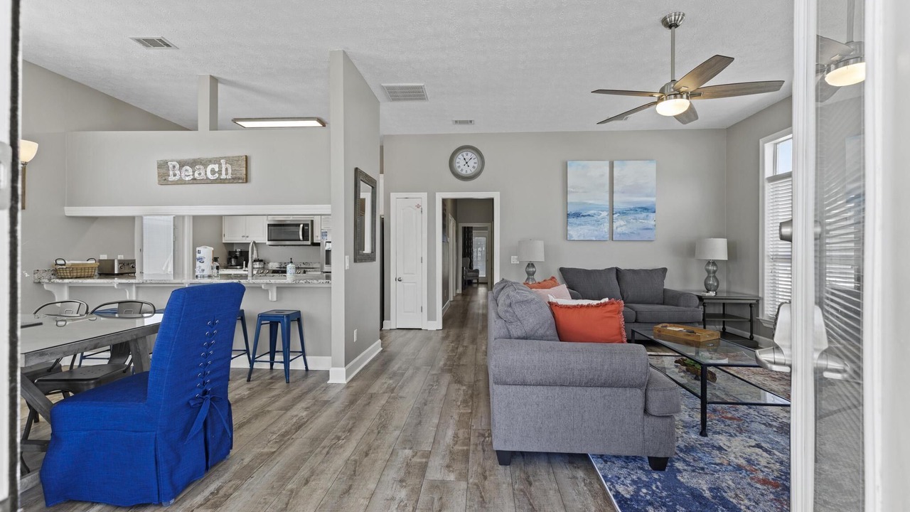 Photo of Bedroom in Miramar Beach