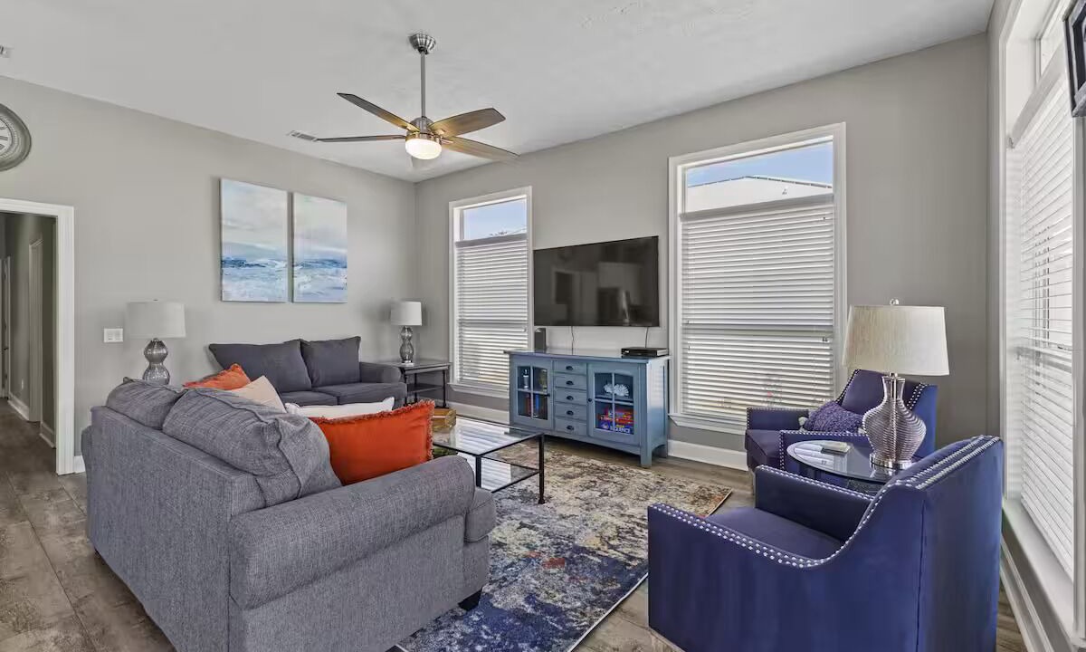 Photo of Bedroom in Miramar Beach
