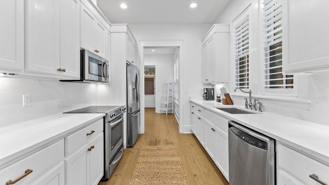 Photo of Kitchen in Forest District