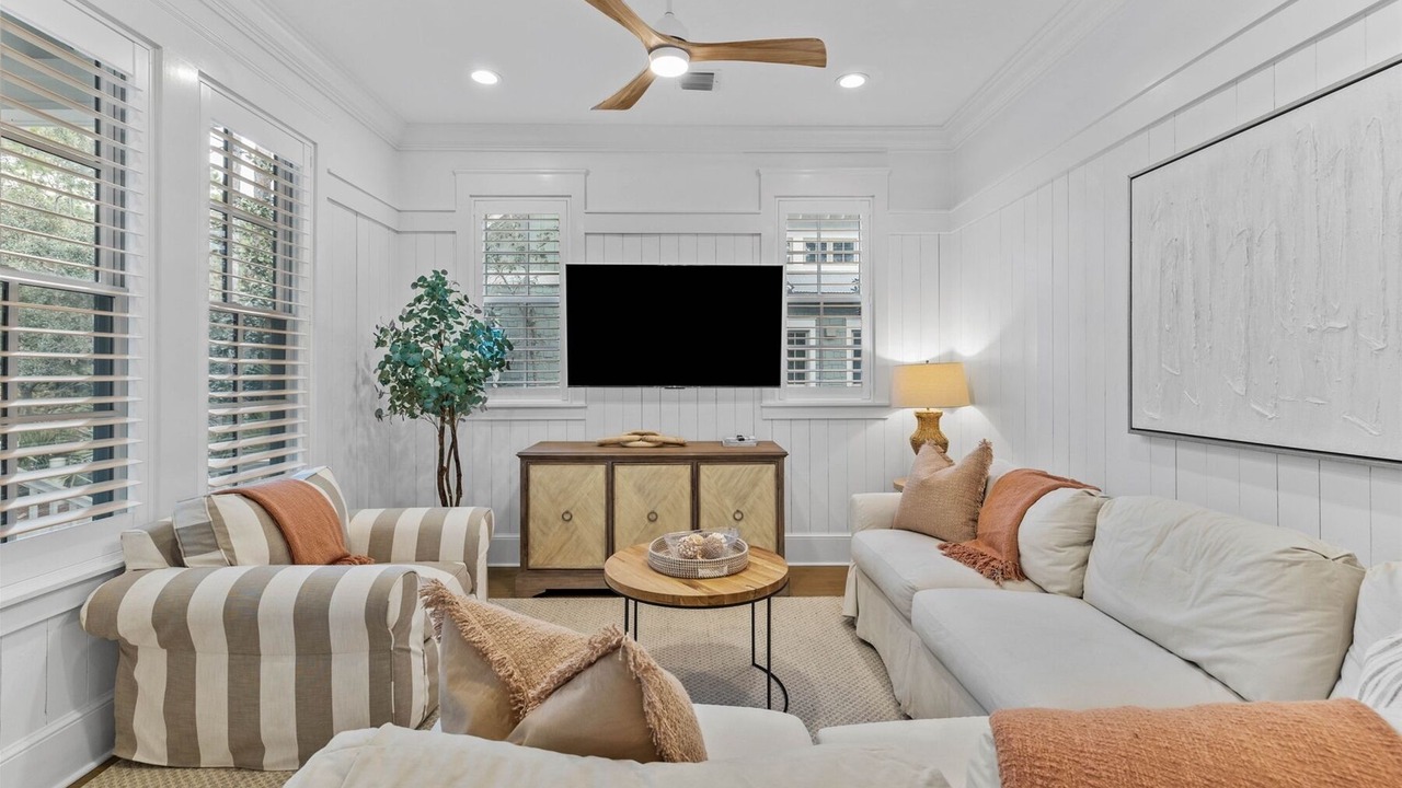 Photo of Livingroom in Forest District