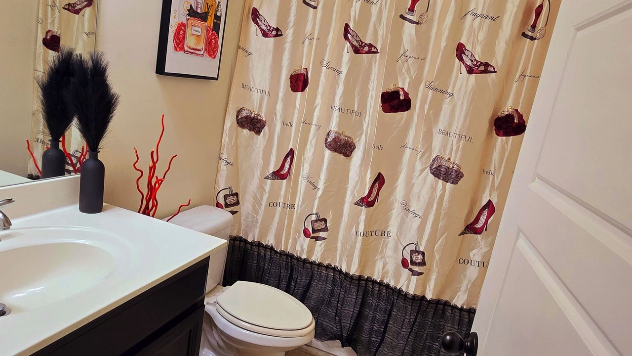 Photo of Bathroom in Tuscaloosa