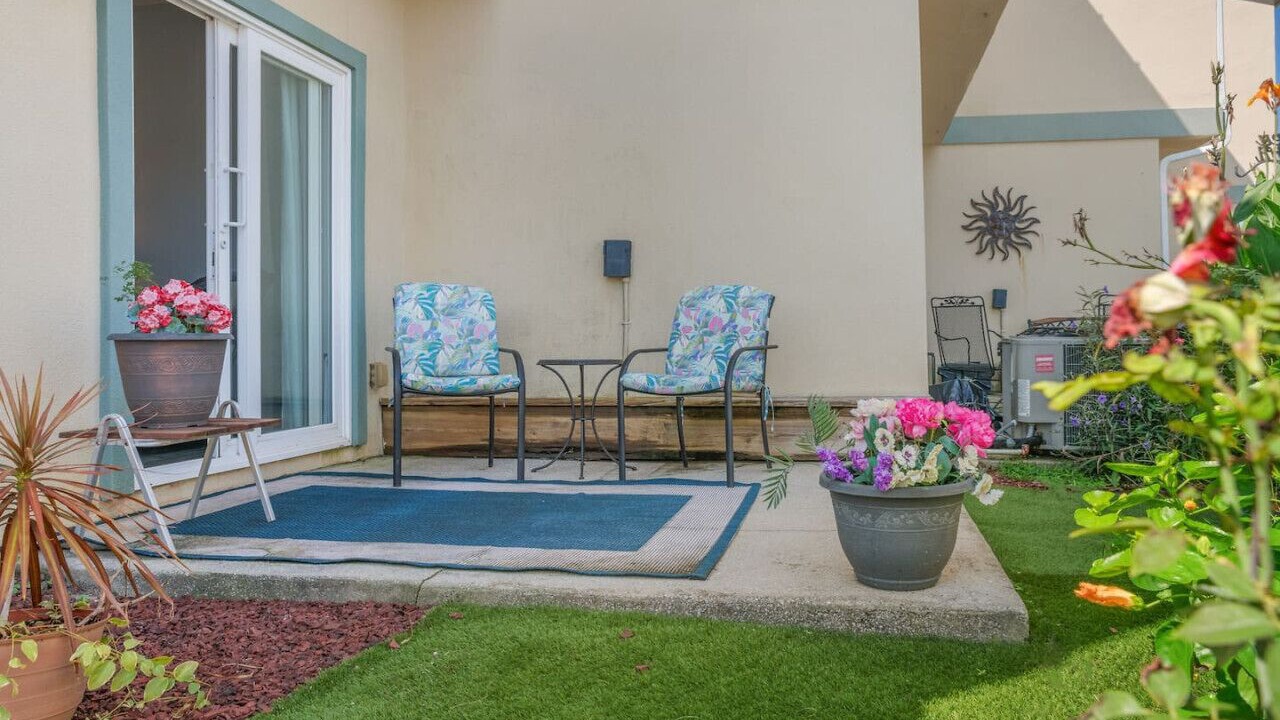 Photo of Patio Balcony in El Centro Beach
