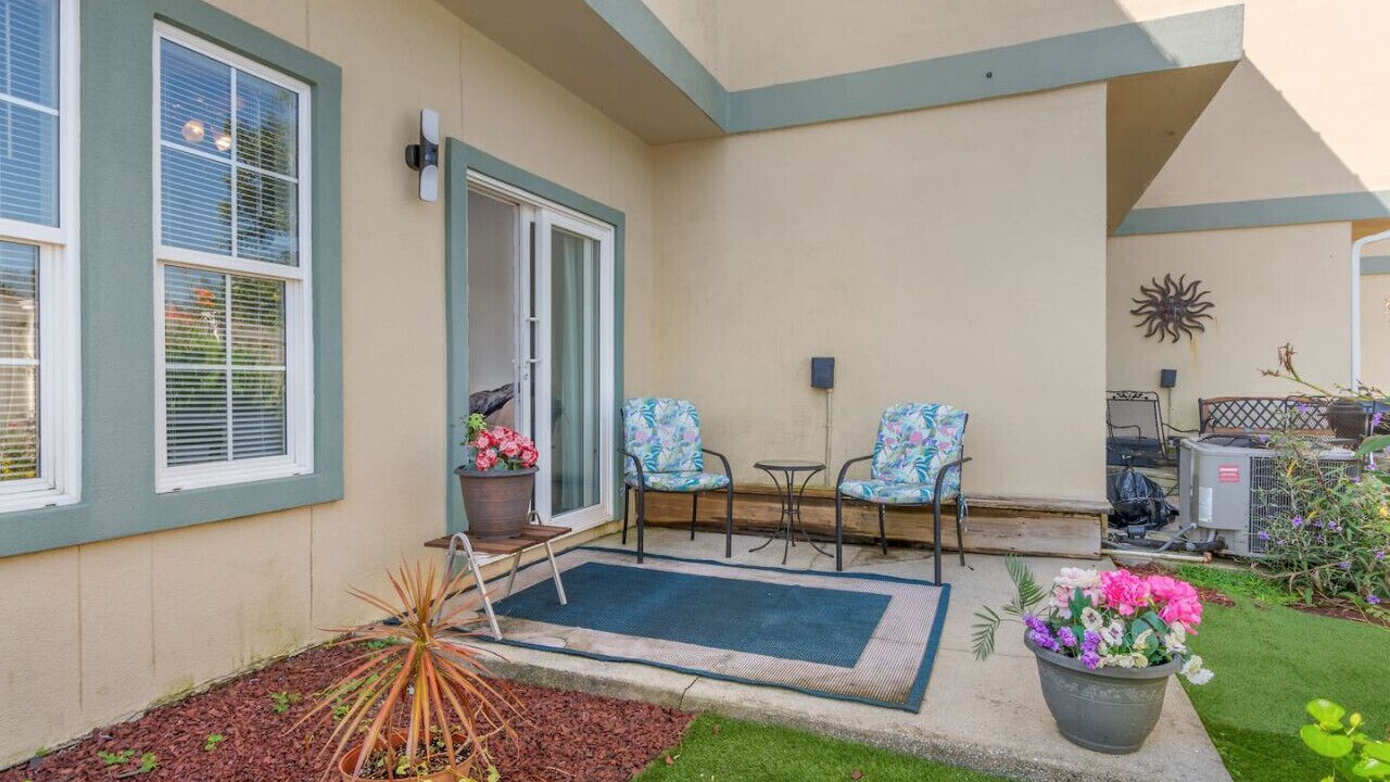 Photo of Patio Balcony in El Centro Beach
