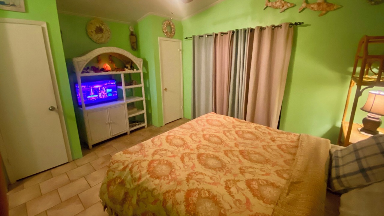 Photo of Bedroom in Biltmore Beach