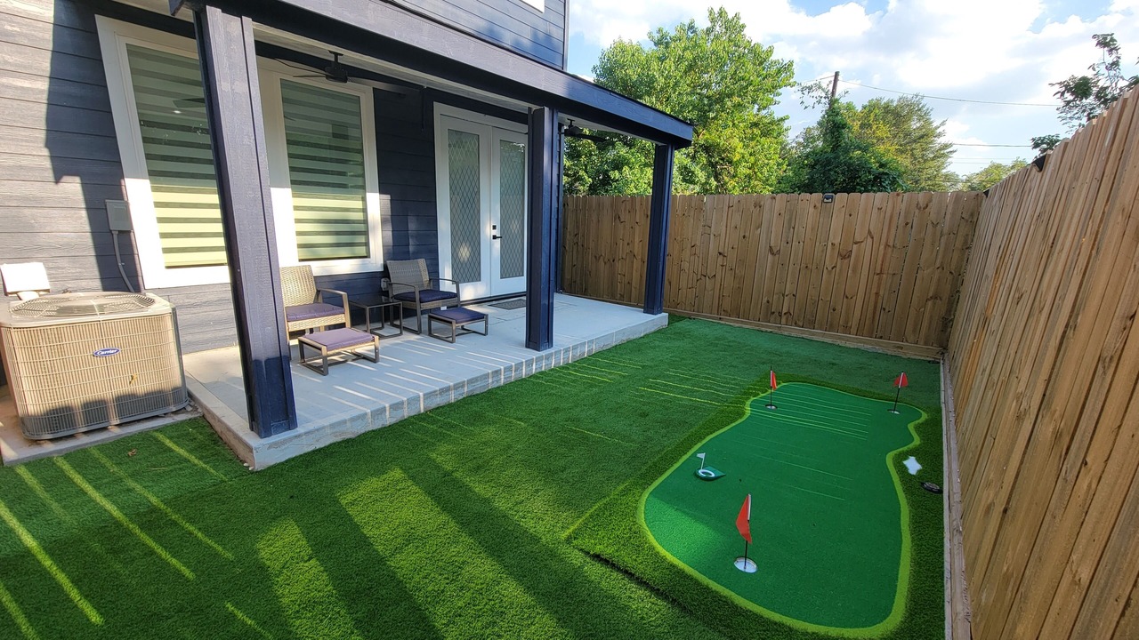 Photo of Outdoor in Northside